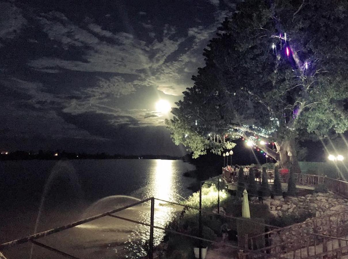 קמפהאנג פט Maeping Mango Riverside Resort מראה חיצוני תמונה