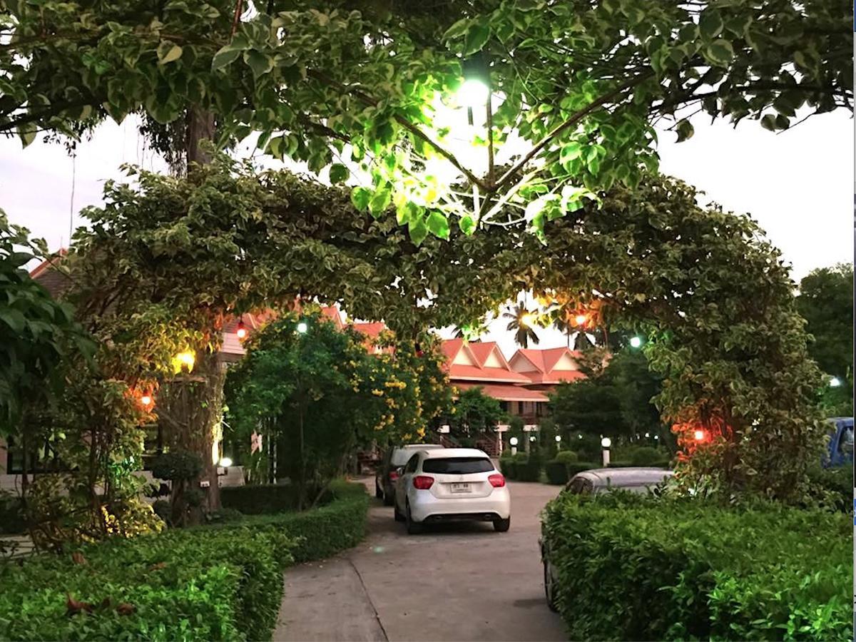 קמפהאנג פט Maeping Mango Riverside Resort מראה חיצוני תמונה