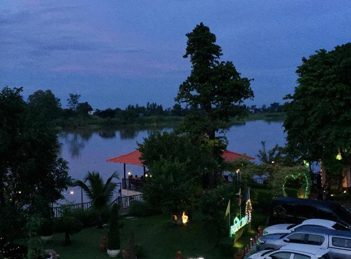 קמפהאנג פט Maeping Mango Riverside Resort מראה חיצוני תמונה