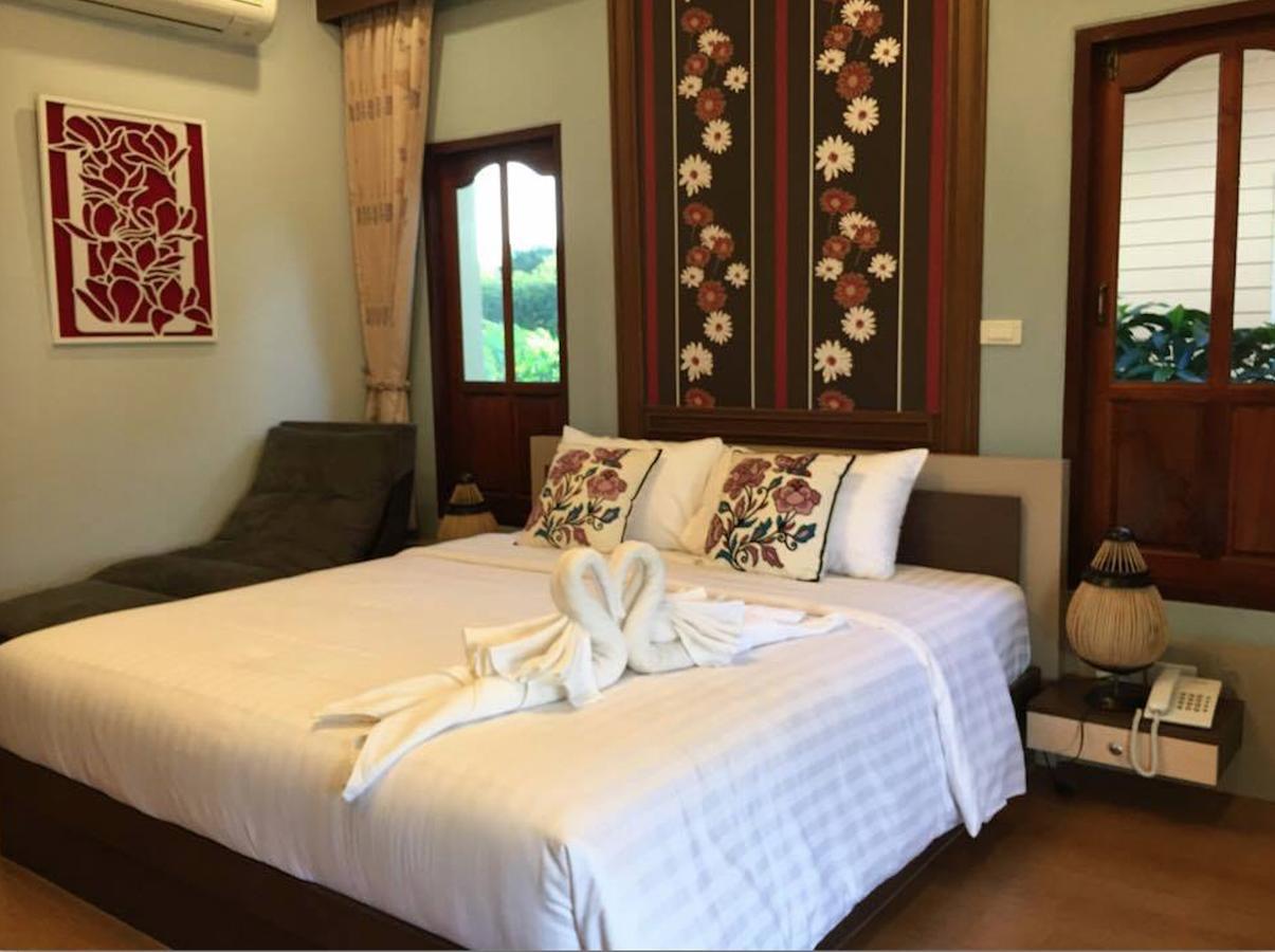 קמפהאנג פט Maeping Mango Riverside Resort מראה חיצוני תמונה